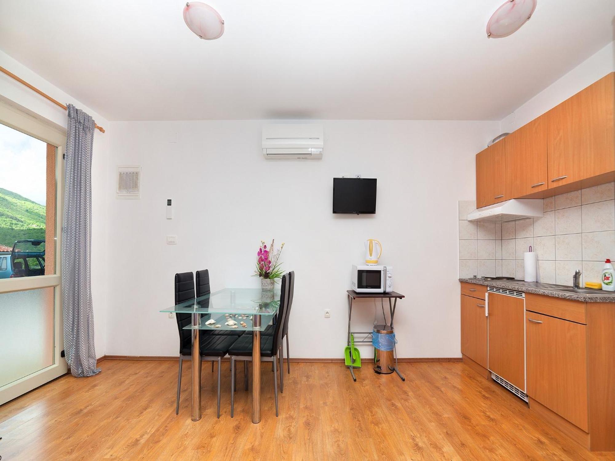 Apartments Barbara Brseč Habitación foto
